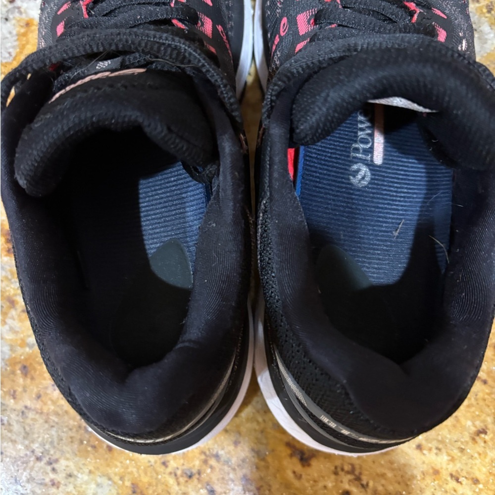 ASICS GT 2000 7 size 7 - Picture 5 of 9